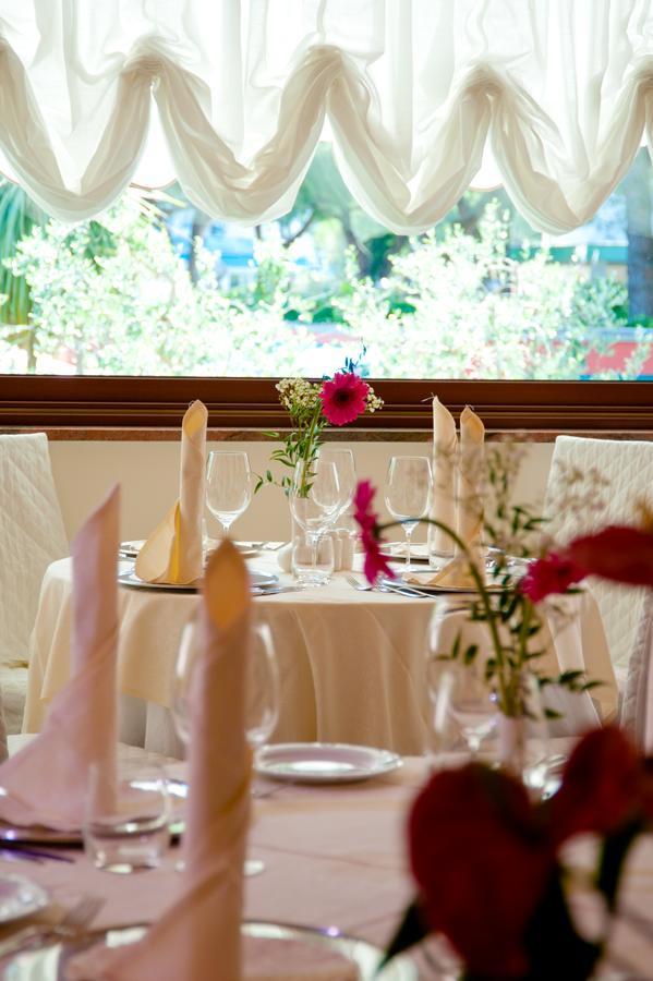 Hotel Ariston Bibione Eksteriør billede